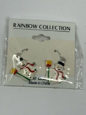 NEW!! Rainbow Collection Snowman Fashion Earrings Christmas Q1